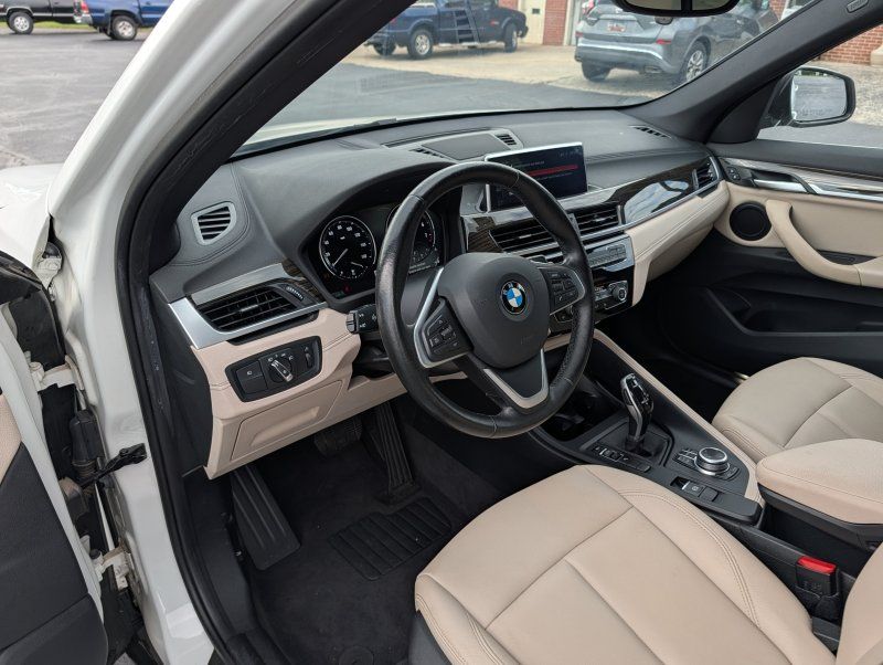2020 BMW X1 28i - Photo 13
