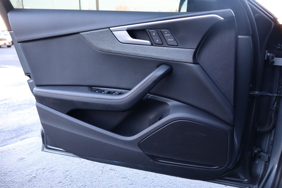 2019 Audi A4 45 Premium