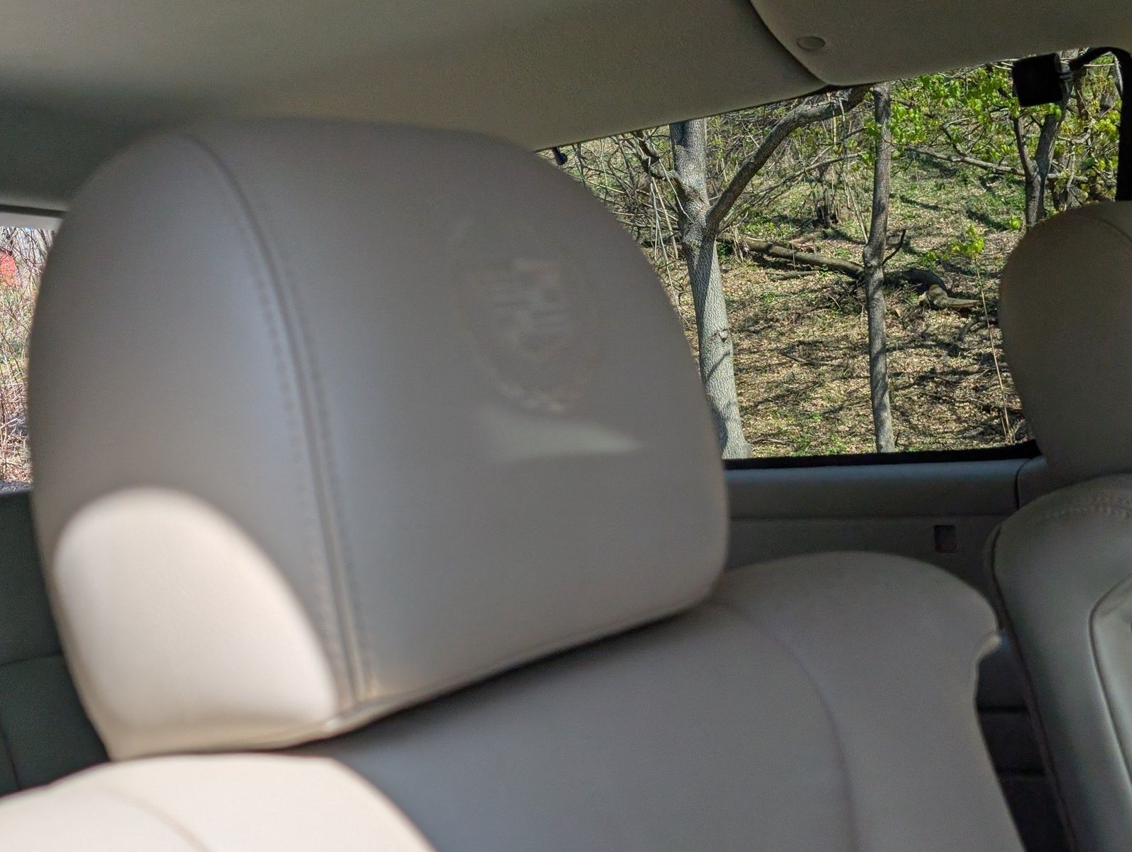2004 Cadillac Escalade ESV 143