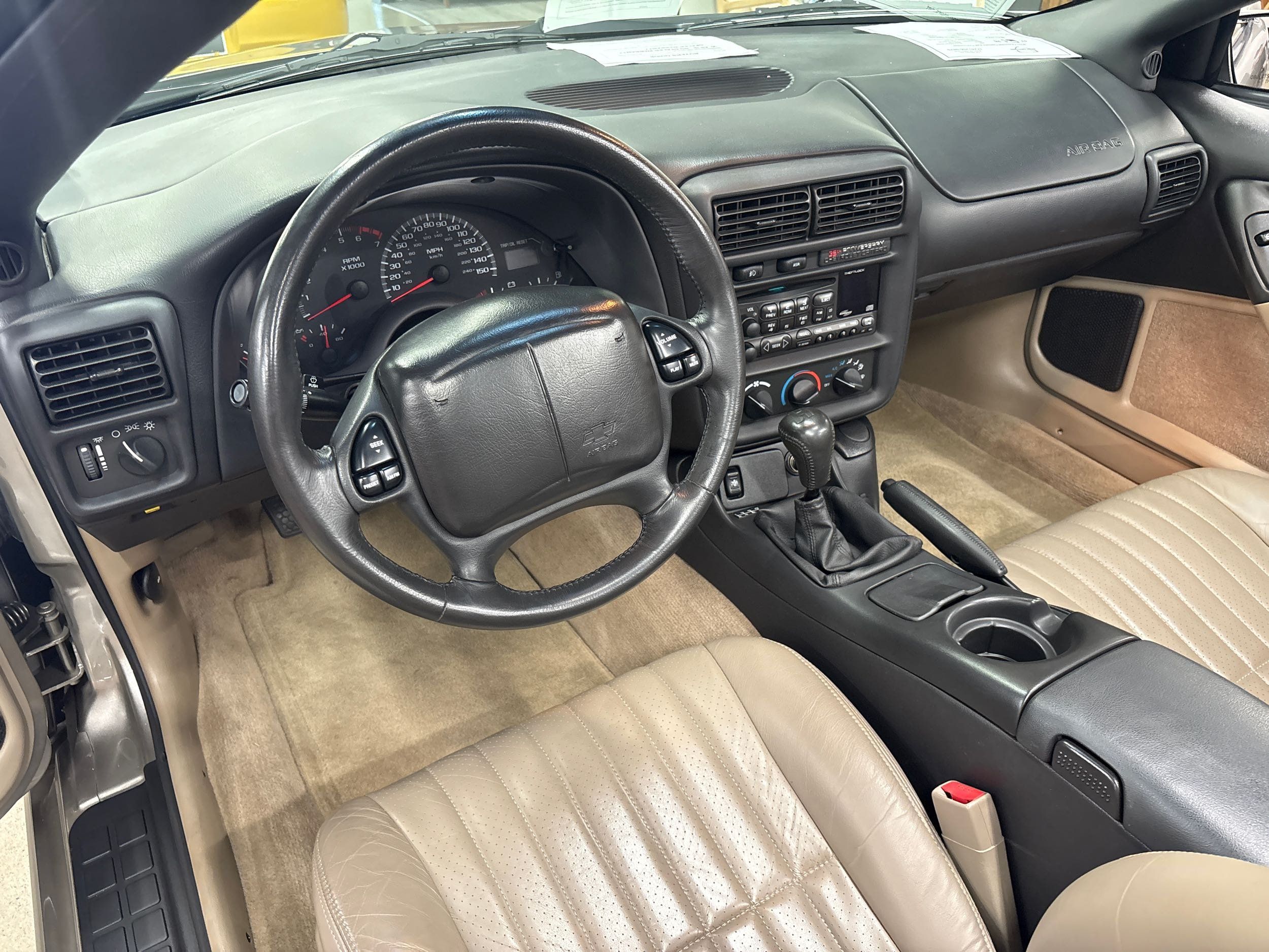 2002 Chevrolet Camaro Sport Coupe photo 37
