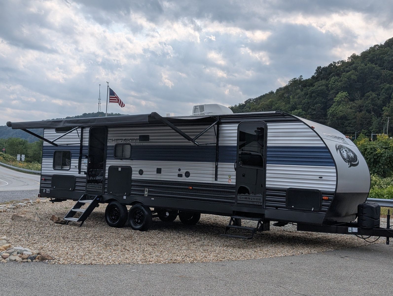 2021 Forest River Cherokee 6