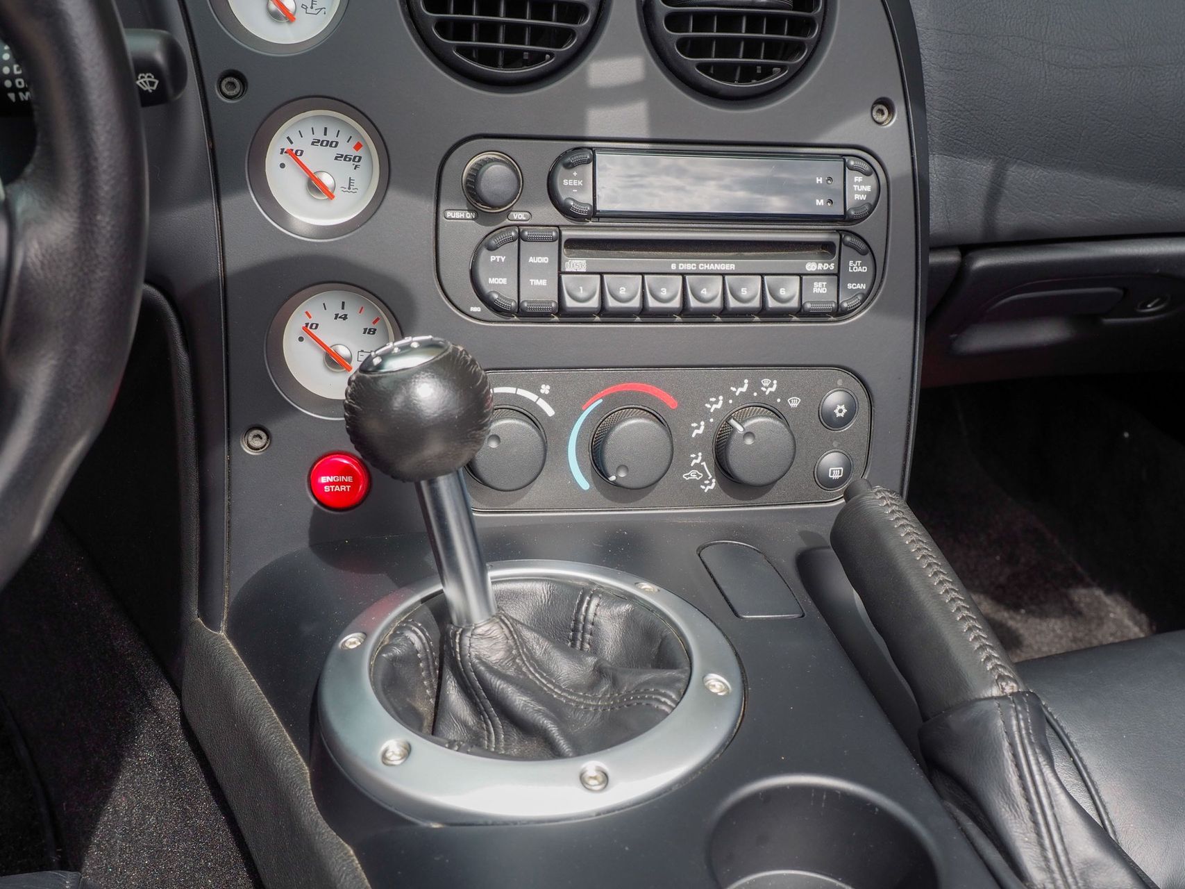 2006 Dodge Viper 58