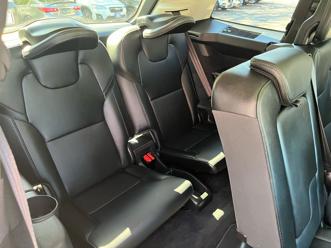 2020 Volvo XC90 T5 Momentum photo 20