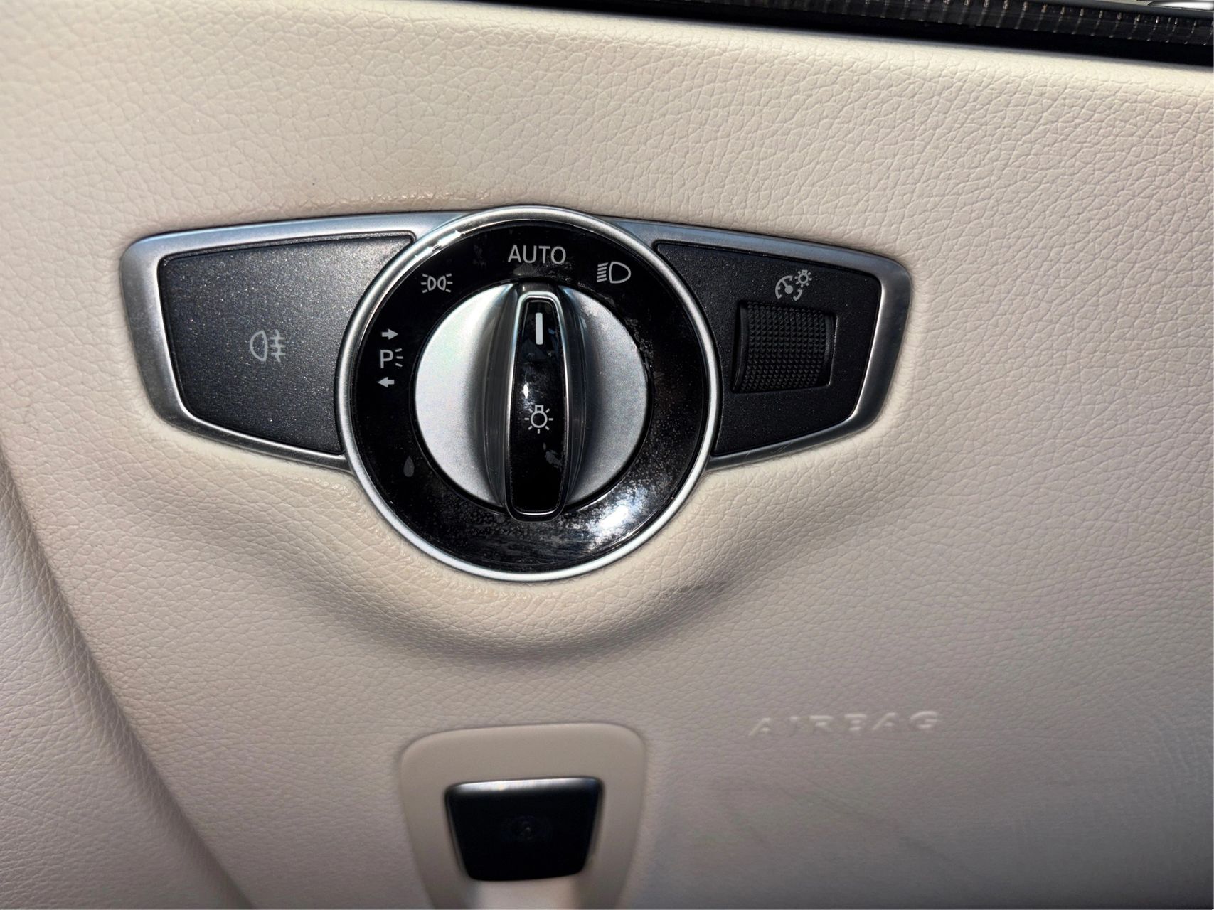 Mercedes-Benz e photo 24