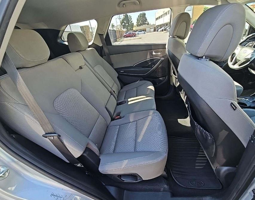 2014 Hyundai Santa Fe GLS photo 12