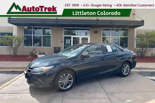 Gray 2016 Toyota Camry Sedan Front-Wheel Drive 6-Speed Automatic