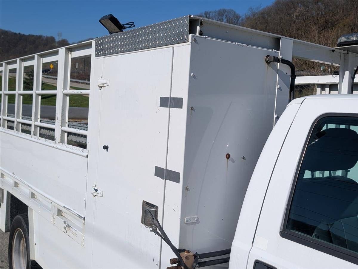 2015 Ford F-450 Super Duty 21