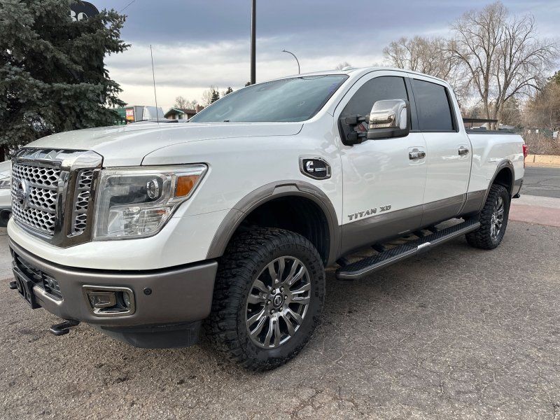 2019 Nissan Titan XD Platinum Reserve's photo