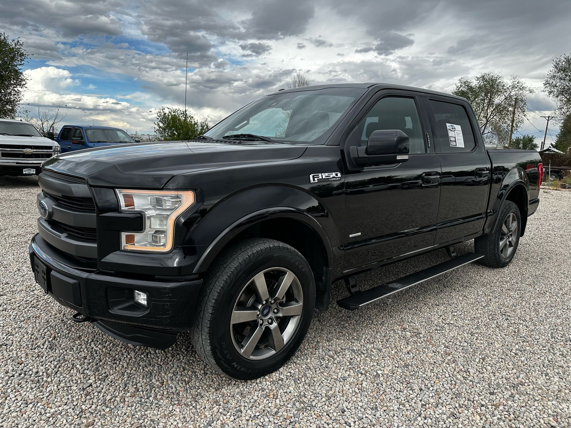 2016 Ford F-150 Lariat photo 5