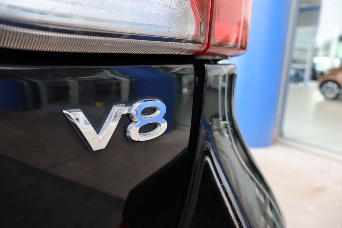 2013 Toyota Land Cruiser 