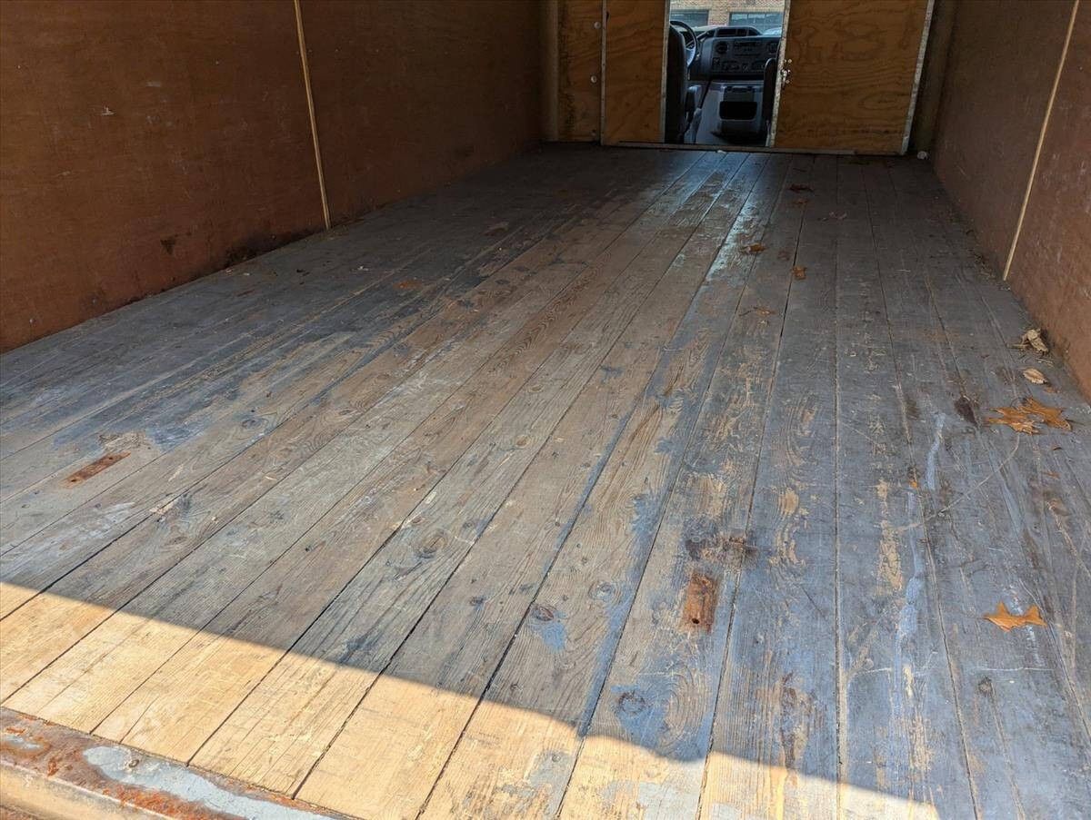 2016 Ford E-Series 40