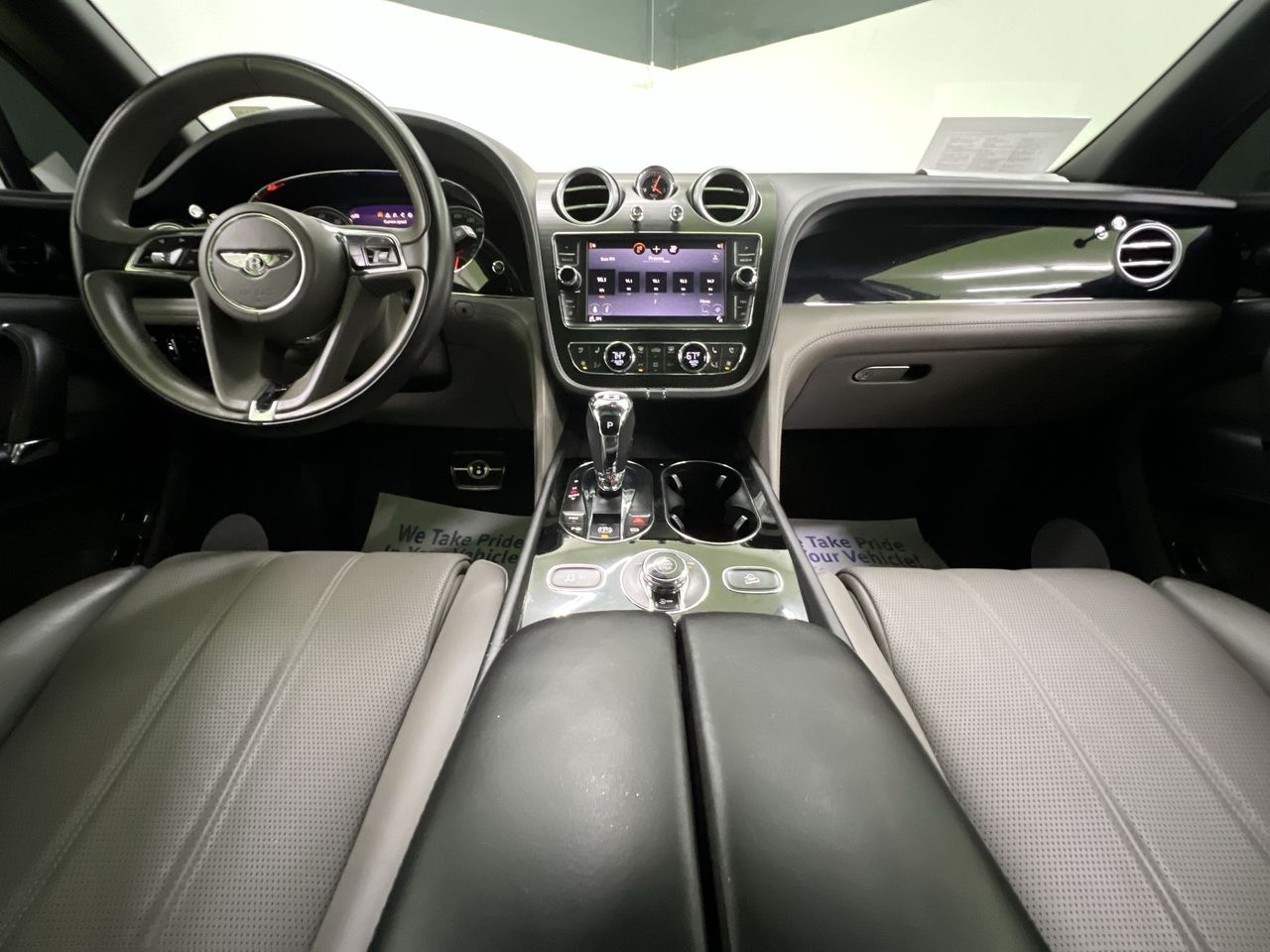 2018 Bentley Bentayga Base - Photo 17