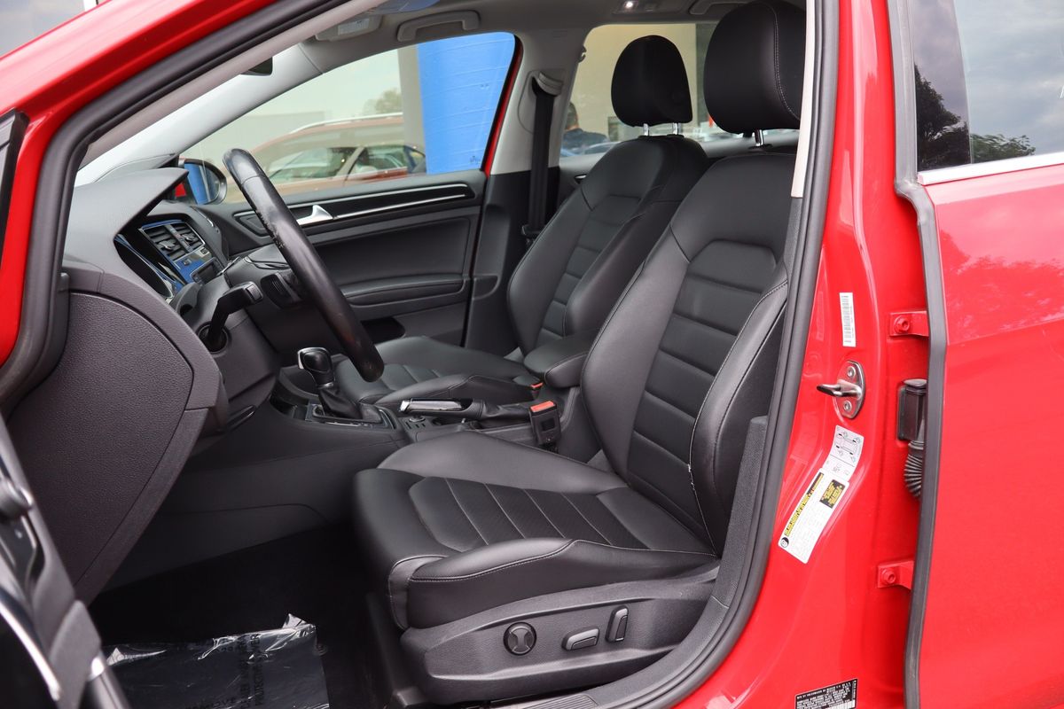 2017 Volkswagen Golf SportWagen TSI SEL