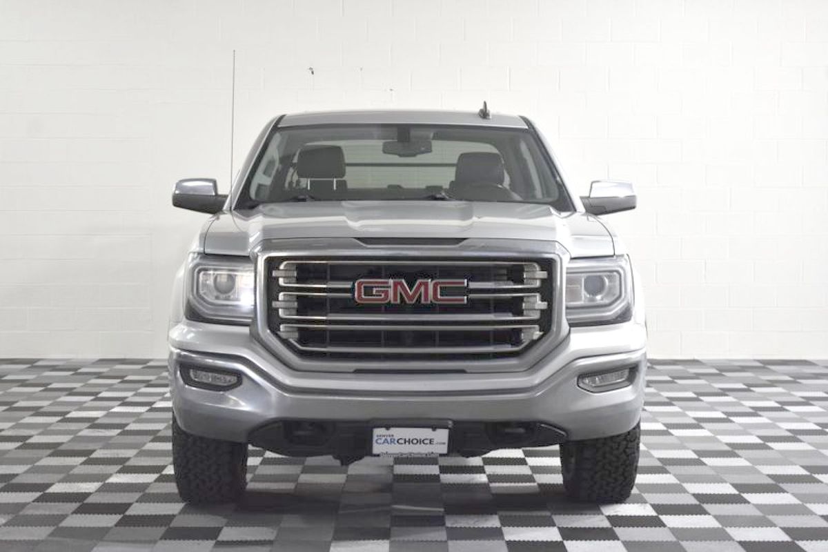 2018 GMC Sierra 1500 SLT