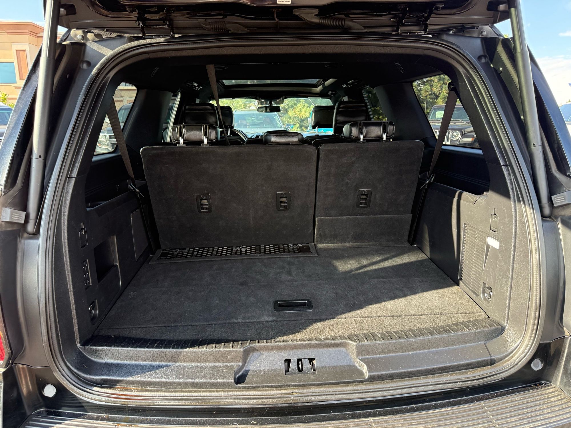 2019 Ford Expedition MAX Limited photo 29