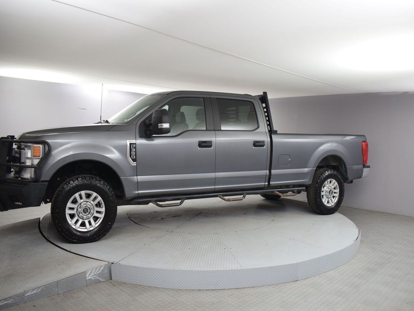 2022 Ford F-350 Super Duty XL photo 14