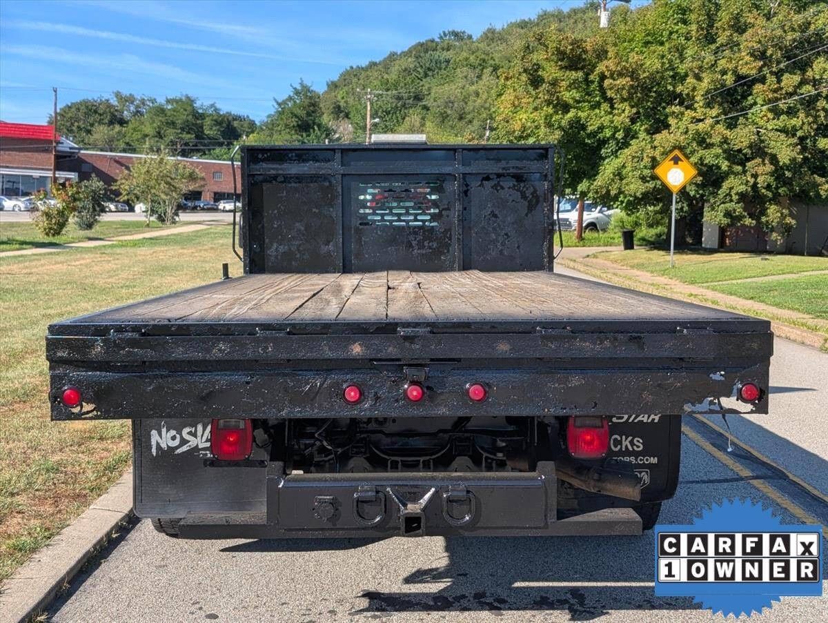 2016 Ford F-550 Super Duty 6