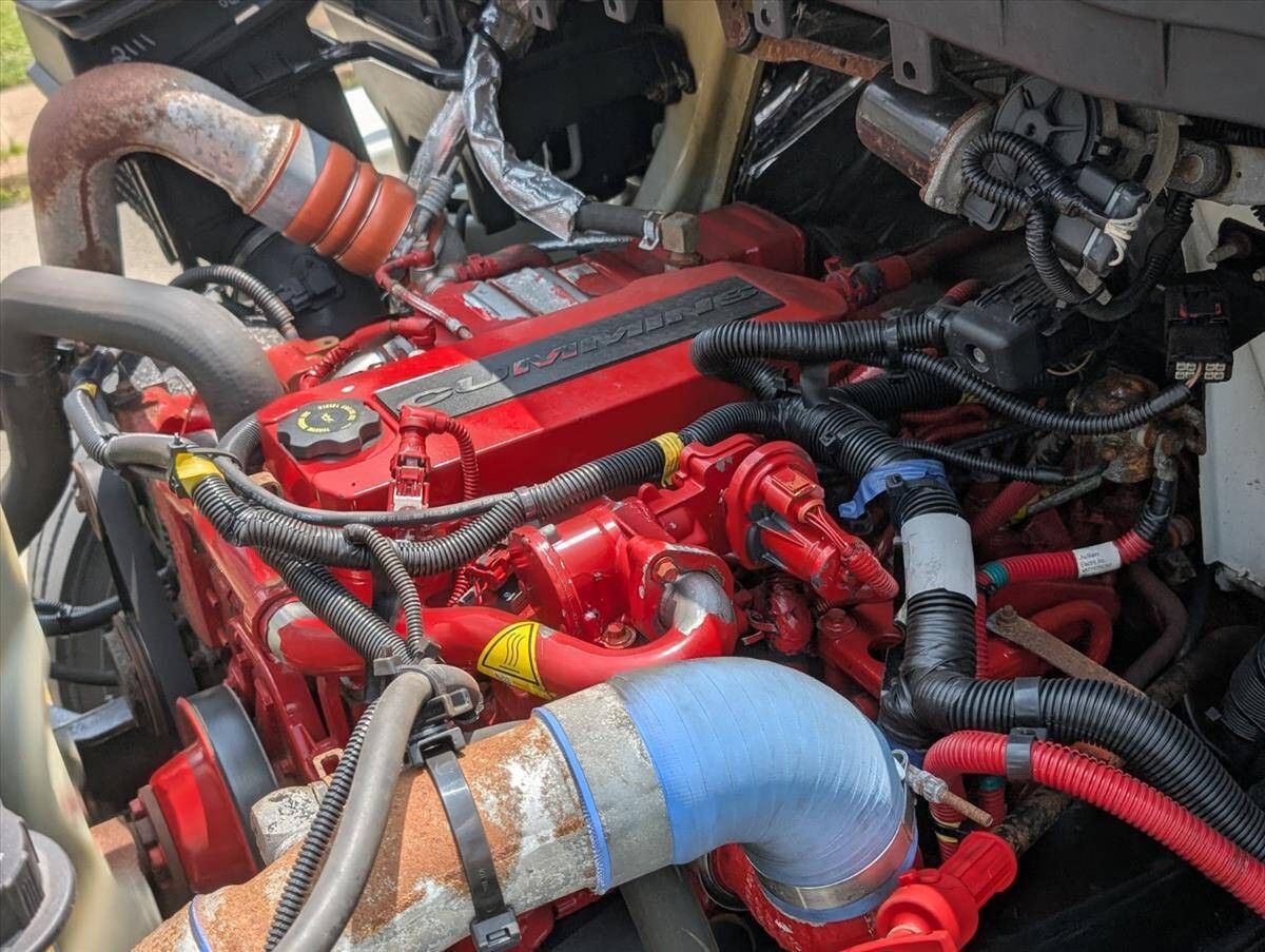 2018 International DuraStar 4300 100