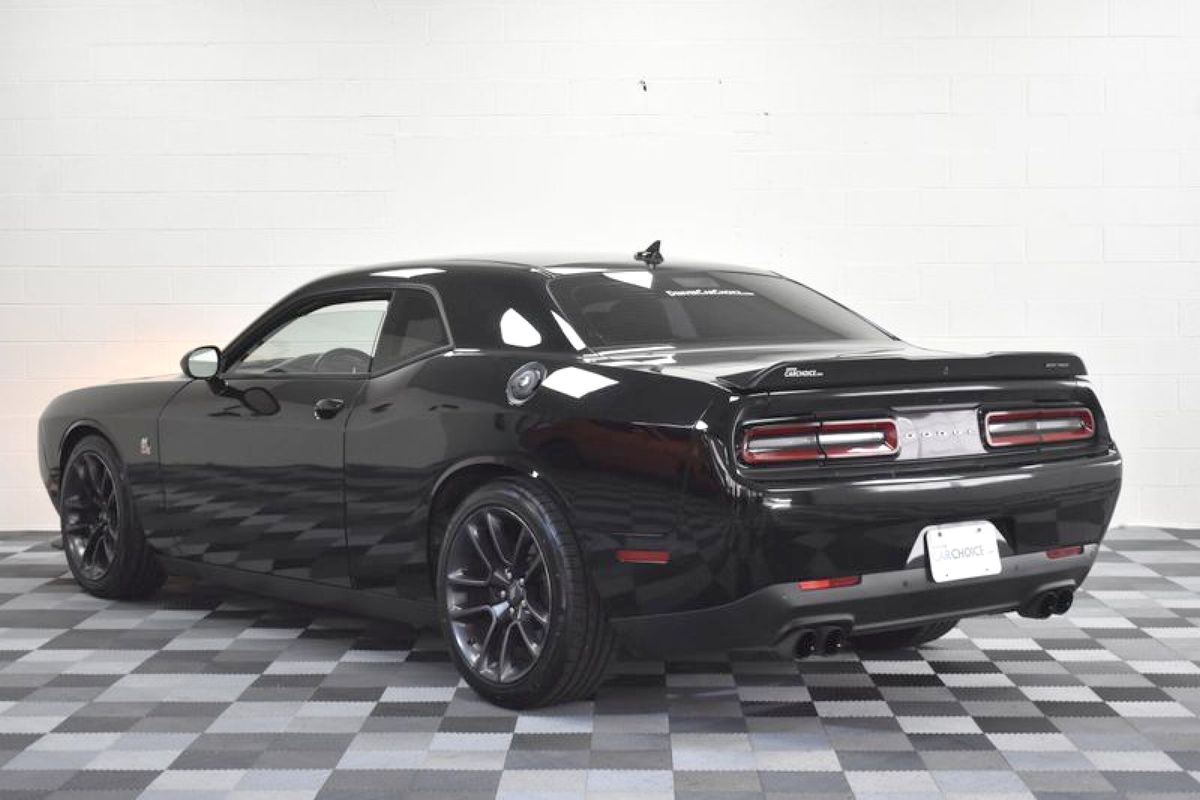 2022 Dodge Challenger R/T Scat Pack