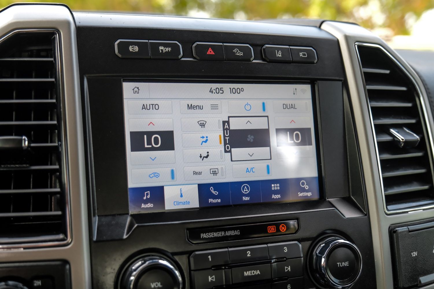 2021 Ford F-250 Lariat photo 36