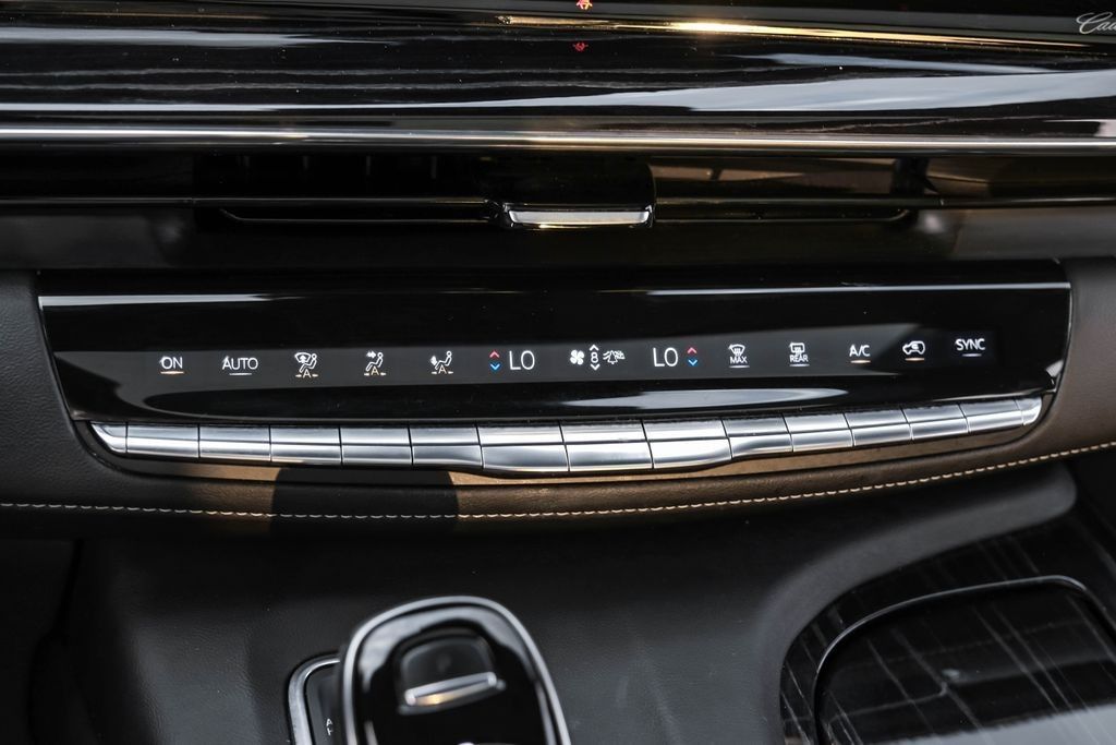 2021 Cadillac Escalade Sport photo 30