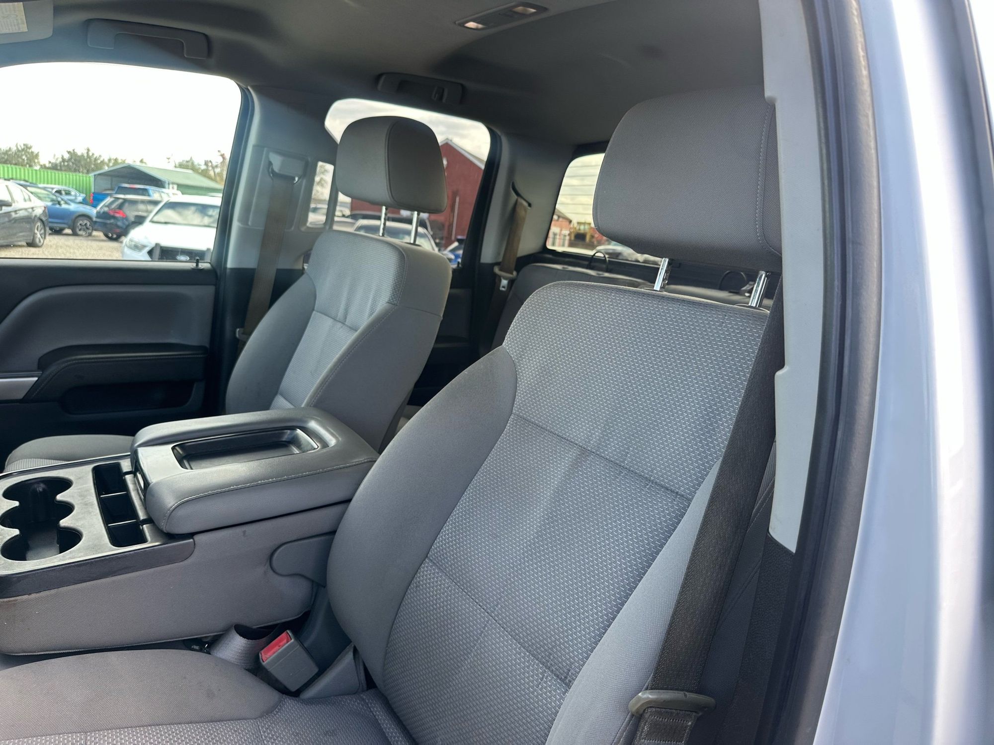 2015 Chevrolet Silverado 2500HD LT photo 30