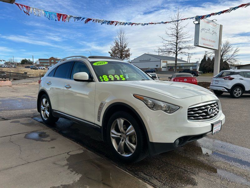2009 INFINITI FX 35's photo