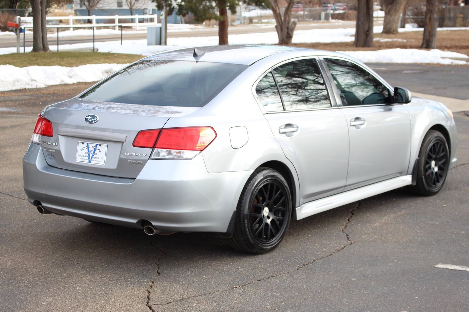 2011 Subaru Legacy 3.6R Limited | Victory Motors of Colorado