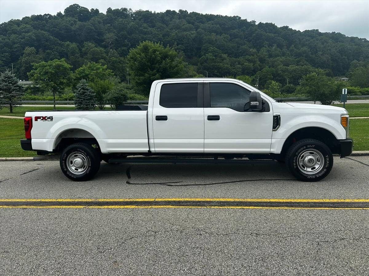 2017 Ford F-250 Super Duty 2