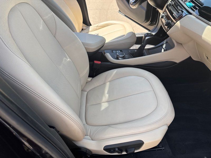 2018 BMW X1 28i - Photo 10