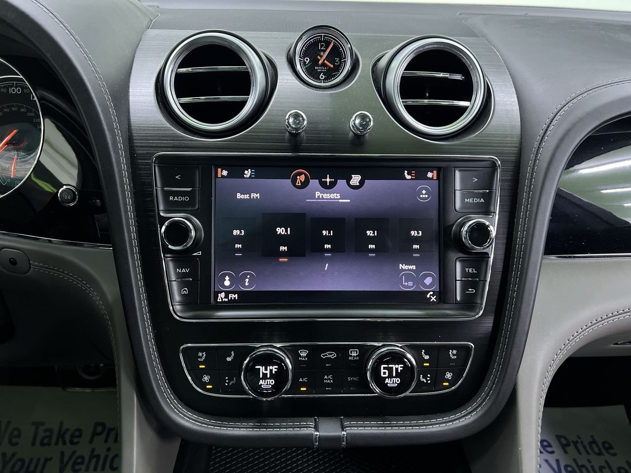 2018 Bentley Bentayga Base - Photo 20