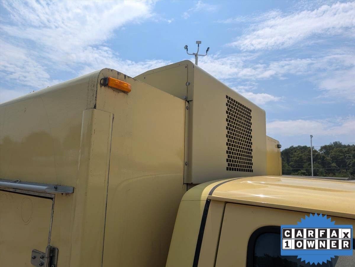 2019 Ford E-450 photo 31