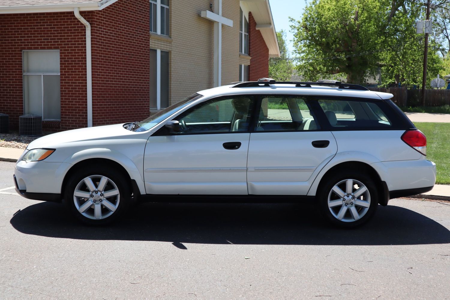 2008 Subaru Outback 2.5i | Victory Motors of Colorado