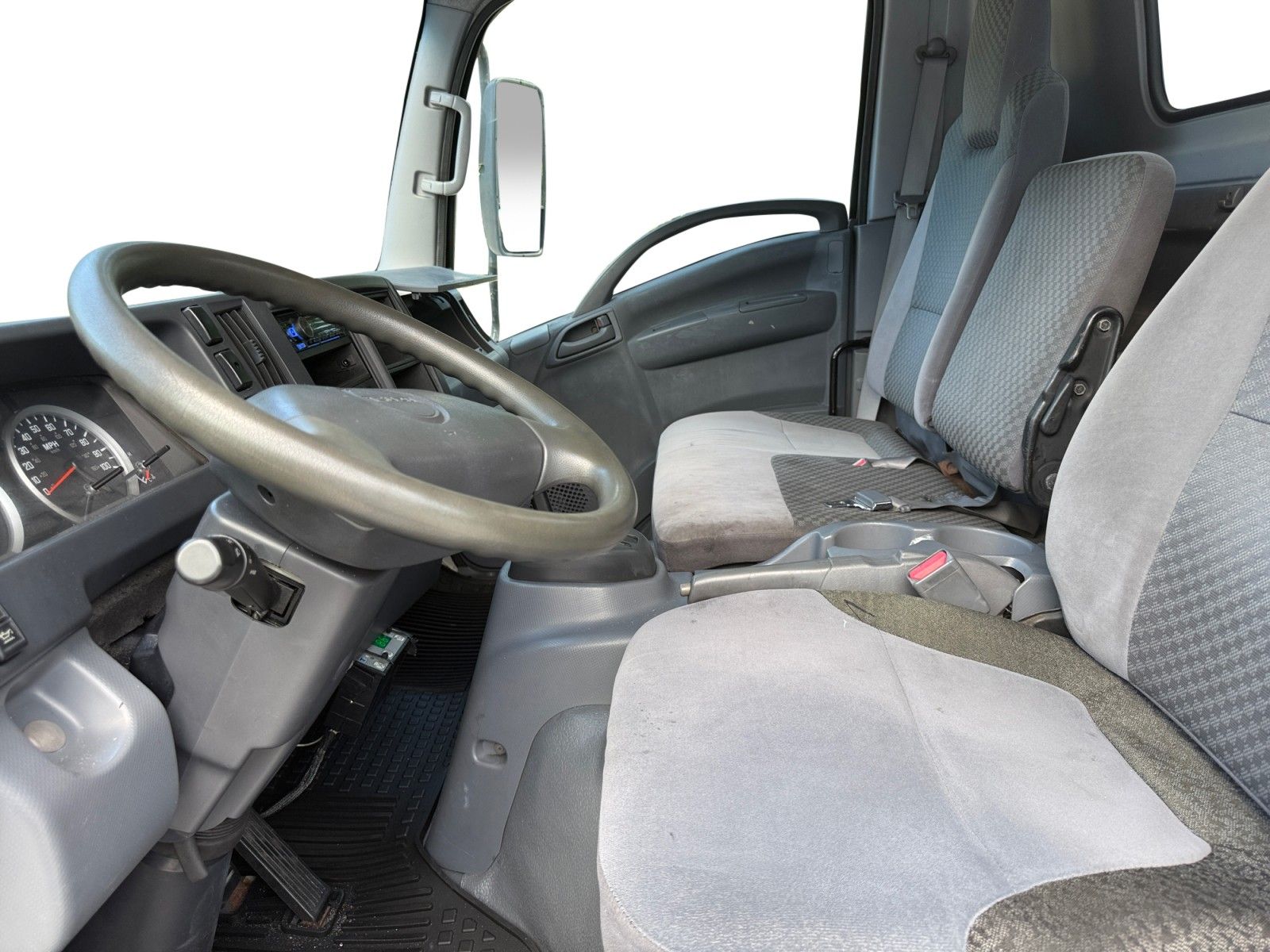 2013 Isuzu NPR - Photo 10