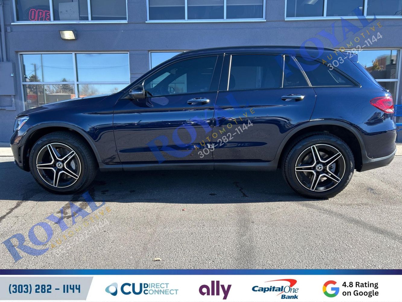 2022 Mercedes-Benz GLC GLC300's photo