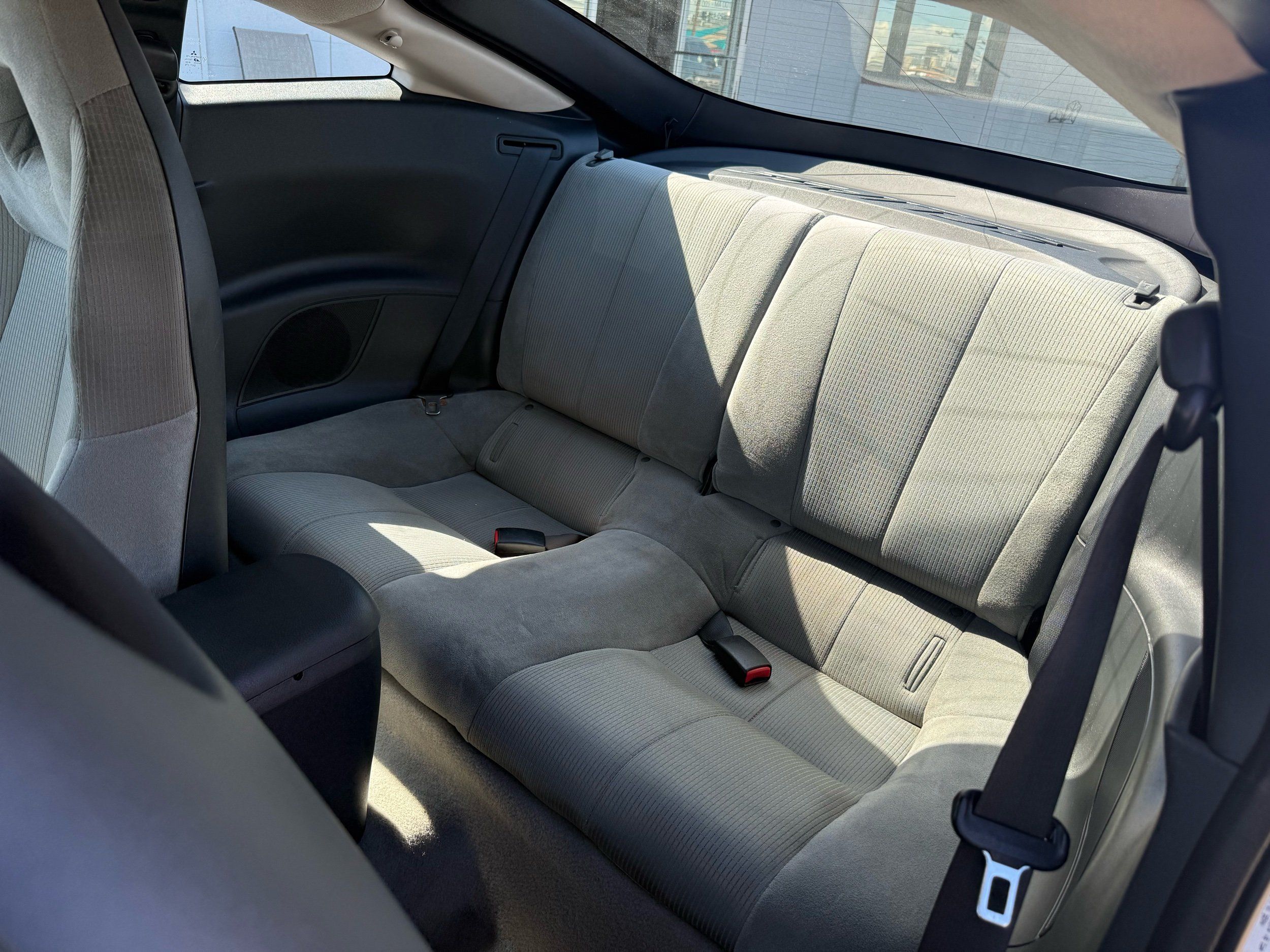 2006 Mitsubishi Eclipse GS photo 11
