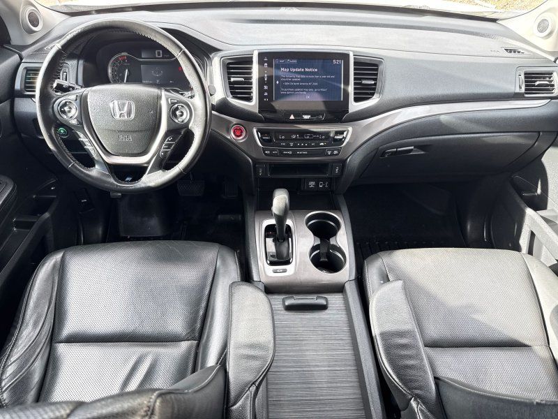 2017 Honda Ridgeline RTL-T - Photo 6