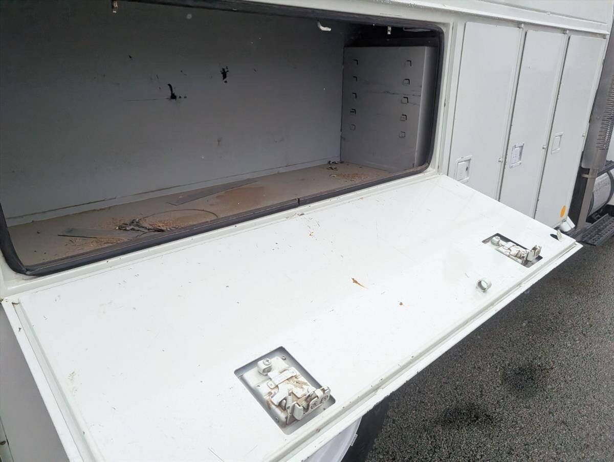 2011 International DuraStar 4300 30