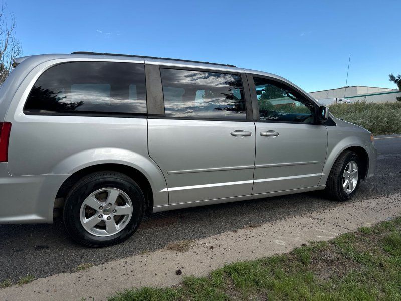 2012 Dodge Grand Caravan SXT photo 9