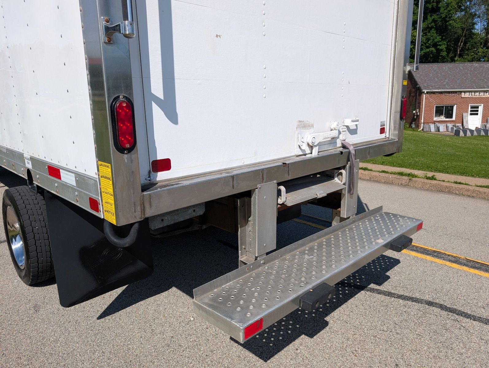 2022 Ram 4500 16' Box Truck 31