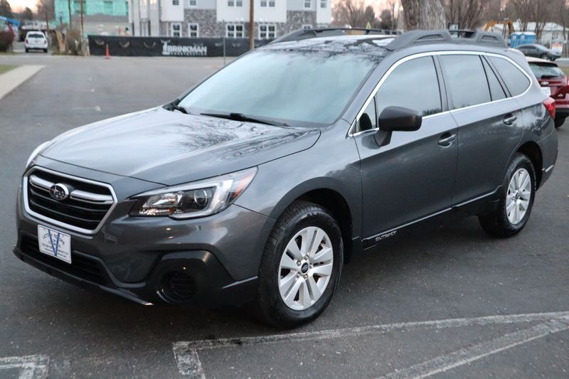 2018 Subaru Outback 2.5i | Victory Motors of Colorado