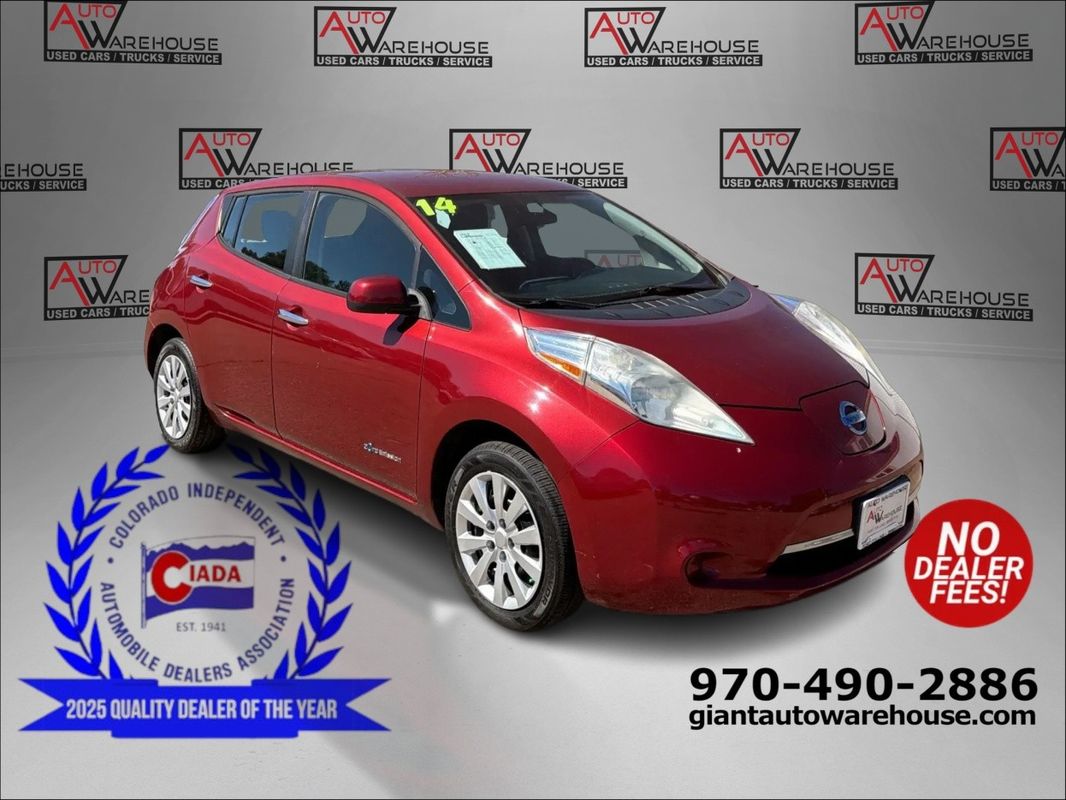 Red 2014 Nissan LEAF Hatchback Front-Wheel Drive Automatic