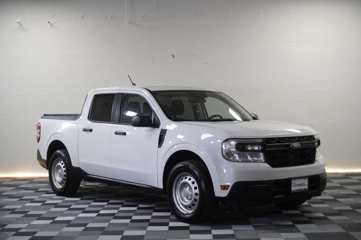 2022 Ford Maverick XL