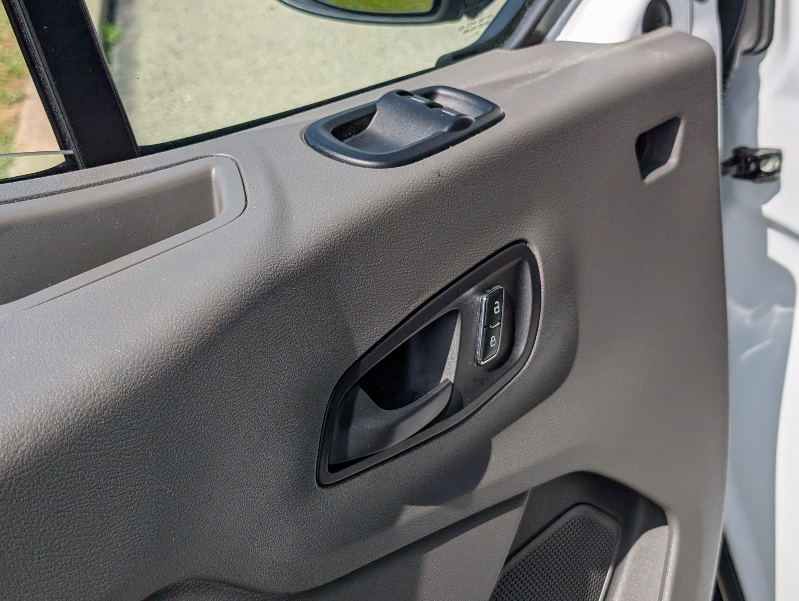 2023 Ford Transit-350 Passenge 48