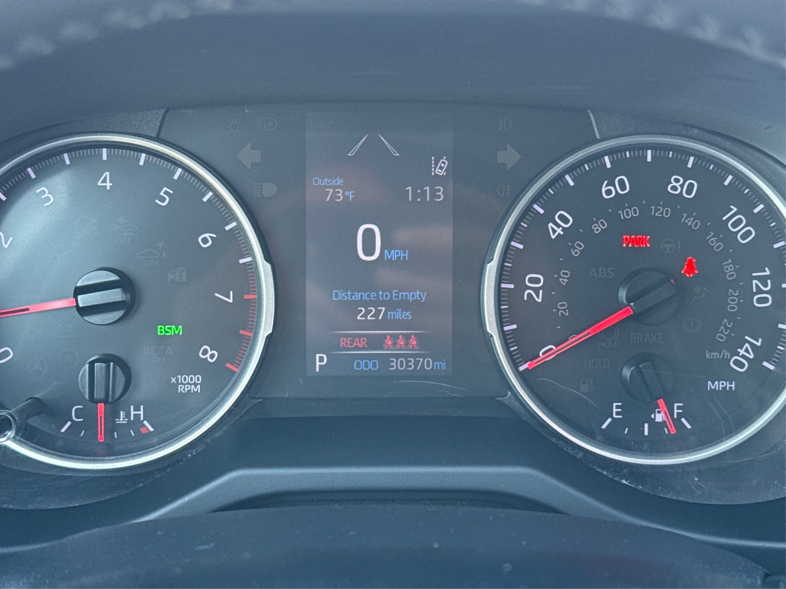 2020 Toyota RAV4 XLE photo 16