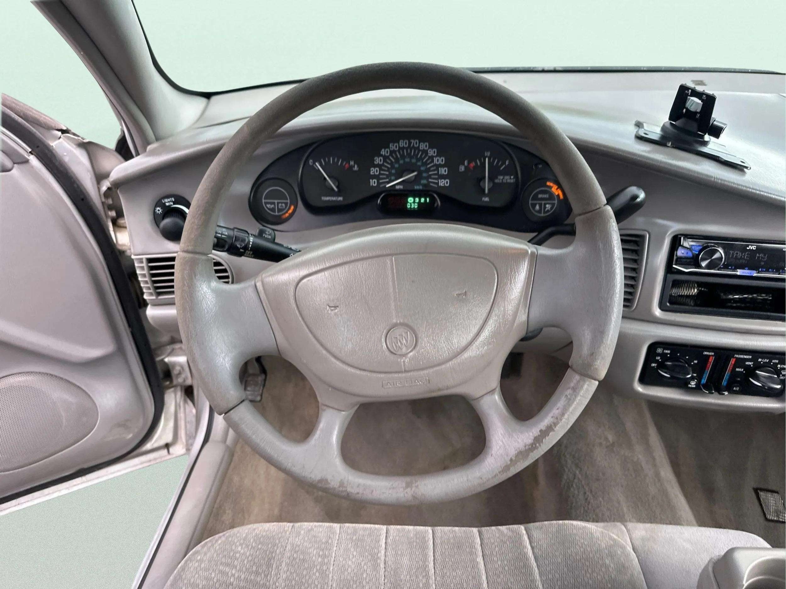 2003 Buick Century Custom - Photo 16