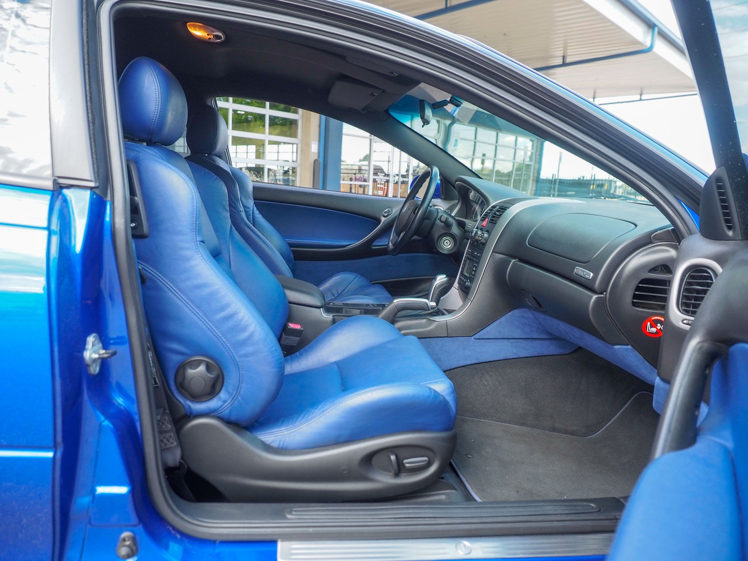 2006 Pontiac GTO Blue 