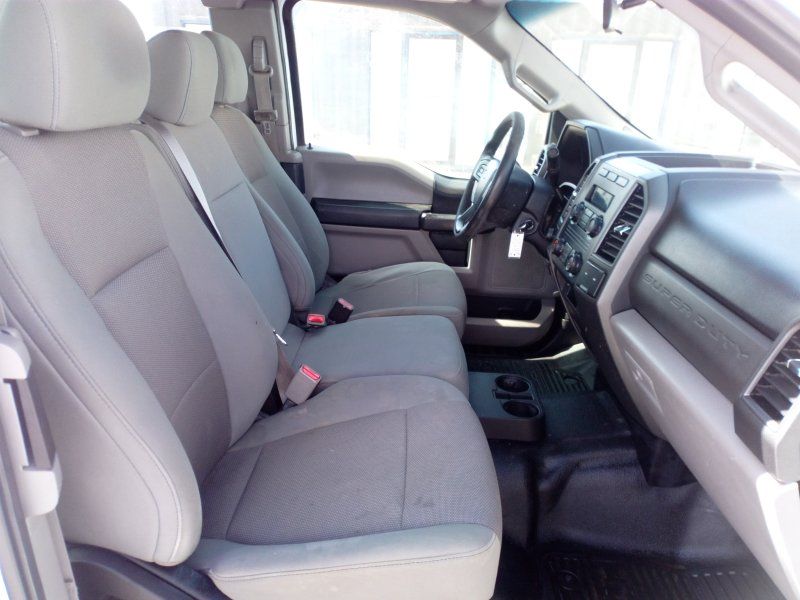 2017 Ford F-350 Super Duty XL - Photo 12