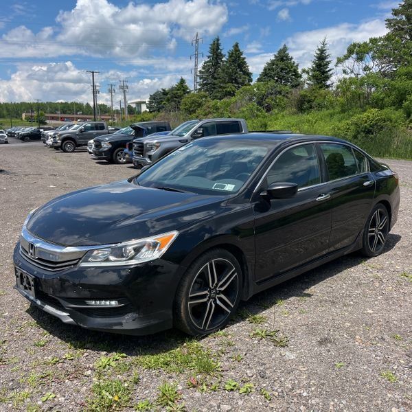 2017 Honda Accord Sport SE CVT's photo