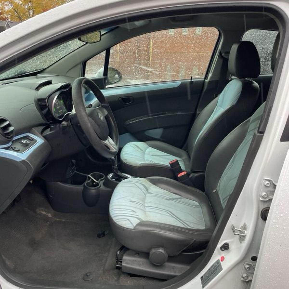 2016 Chevrolet Spark EV 10